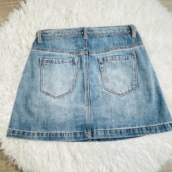Blank NYC Silver Studded Blue Jean Skirt Size 27 - Picture 3 of 8